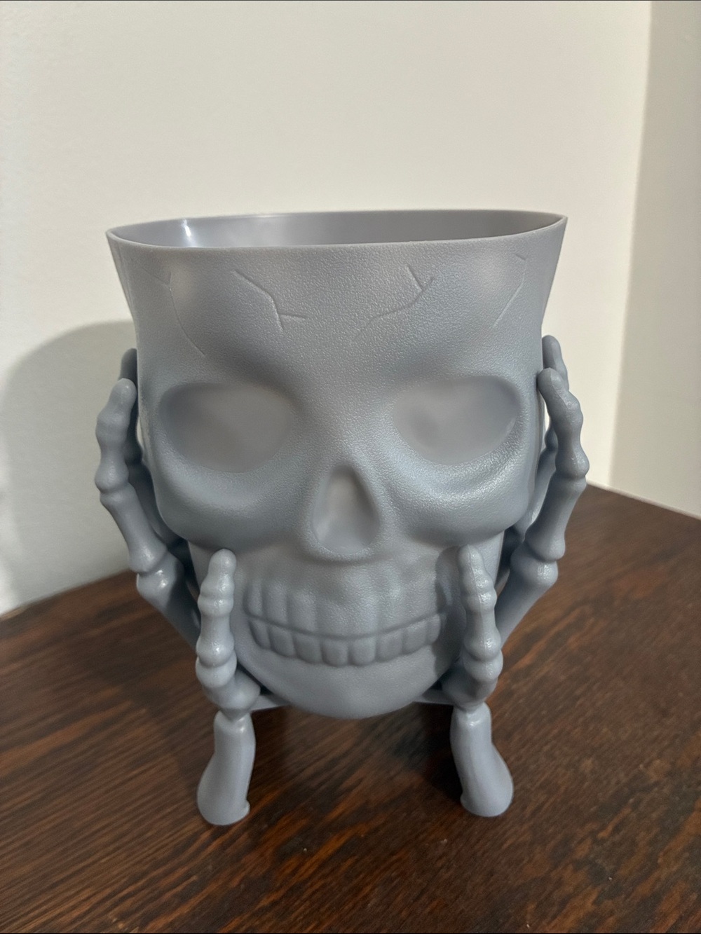 NWT- Gray- Skull 💀 in Hands- Halloween Candy Bowl or Dish- Decoration
